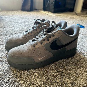 Nike Air Force 1 Low 'Cut Out Swoosh - Wolf Grey'